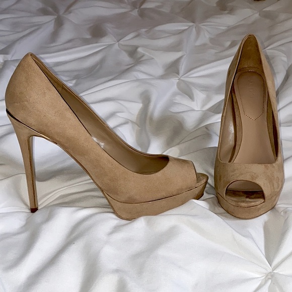 Aldo heels, size 7 - Picture 1 of 3